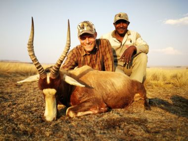 Blesbuck-hunting01-th.jpg
