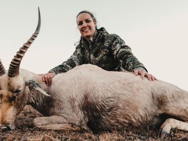 Blesbuck-hunting05-th.jpg