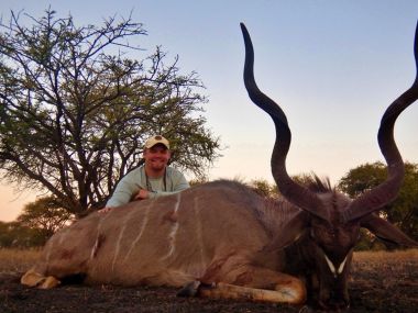Kudu-hunting03-th.jpg