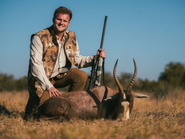 LikhuluHuntingSafaris-030-th.jpg