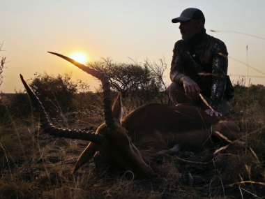 LikhuluHuntingSafaris-050-th.jpg