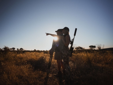 LikhuluHuntingSafarisScenes-012-th.jpg