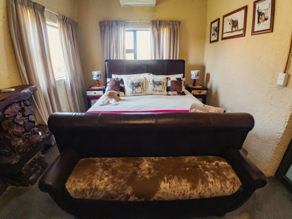 LikhuluSafaris-NorthernCapeGallery-002-th.jpg